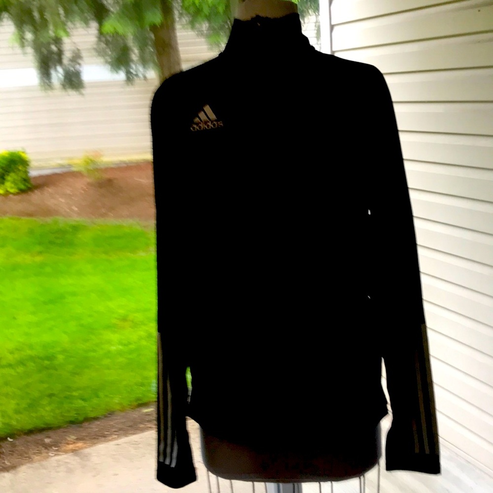 Men’s/Boys ADIDAS AEROREADY Performance quarter-zip black pullover with Logo.